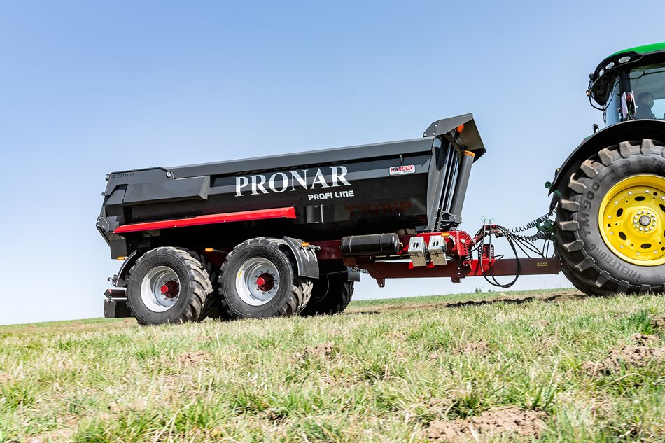 Pronar-T701HP-Studenec_DSC9282.jpg