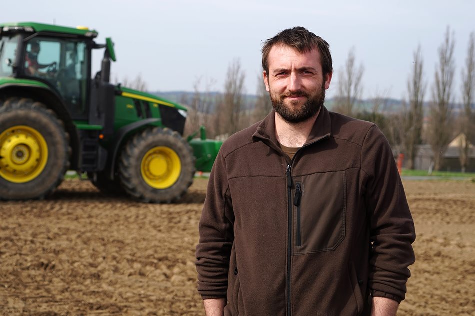 Václav Cihlář, mechanizátor společnosti KLAS a.s. Číhošť